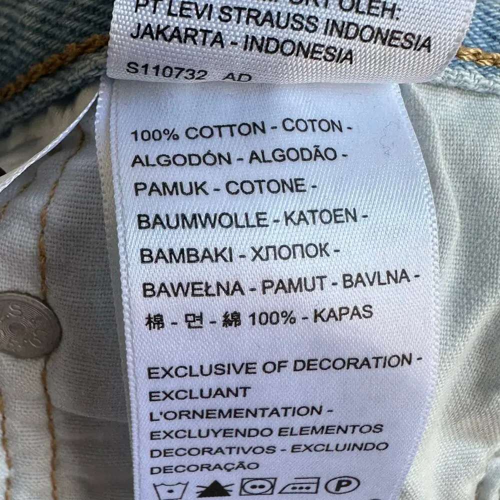 Levi’s 501 High Rise Cutoff Denim Shorts | Light Wash | W26 - Picture 10 of 10